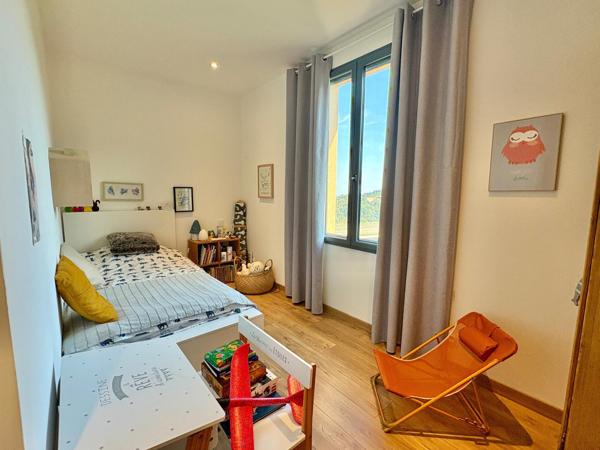 SAINTE-AGNÈS – MAISON 5 PIÈCES AVEC VUE MER SUR PLUS DE 6 500 m² DE TERRAIN