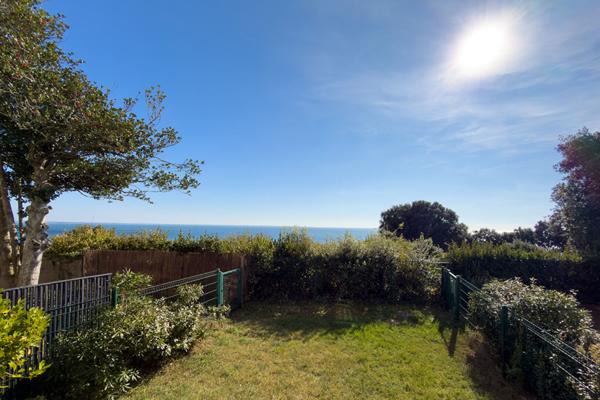 Duplex d’exception avec vue mer et Jardin privatif à Saint-Marc-sur-Mer
