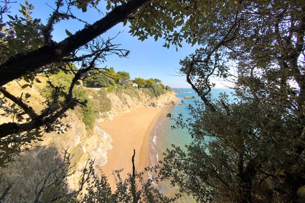 Duplex d’exception avec vue mer et Jardin privatif à Saint-Marc-sur-Mer