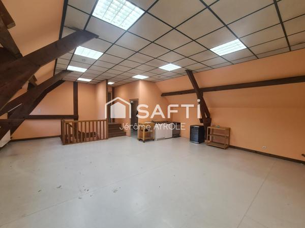 IDEAL INVESTISSEUR Ensemble immobilier composé de 3 bâtiments