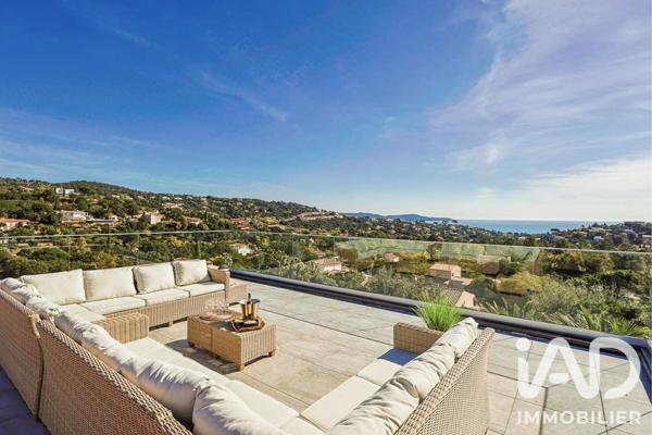 Maison à vendre 7 pièces 250 m² Cavalaire-sur-Mer