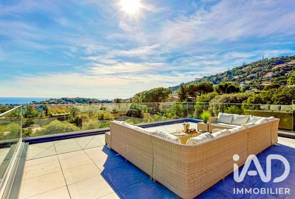 Maison à vendre 7 pièces 250 m² Cavalaire-sur-Mer
