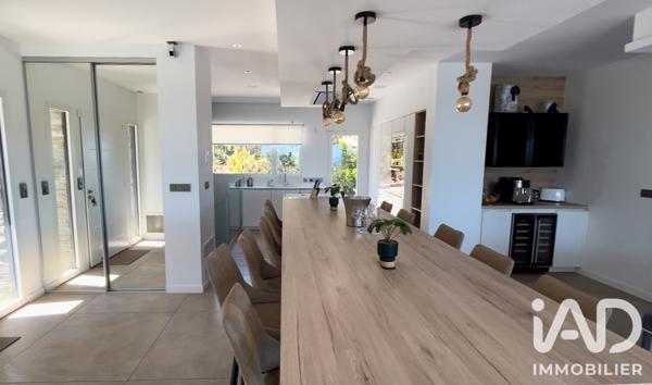 Maison à vendre 7 pièces 250 m² Cavalaire-sur-Mer