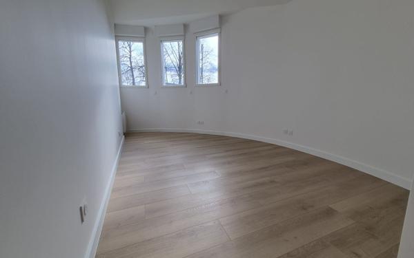 Appartement à louer    3 pièces • 63,12 m2 Boissy-Saint-Léger