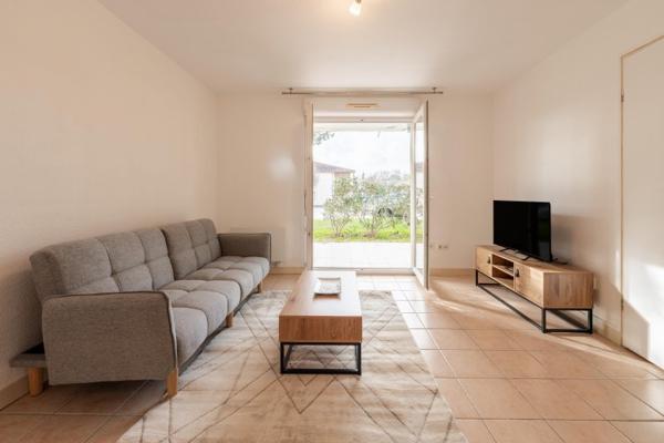 Location / Appartement T2