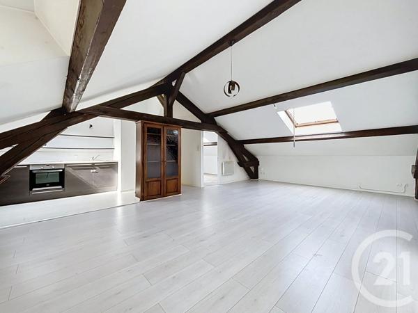 Appartement F4 à vendre  4 pièces - 78,86 m 2   LUXEUIL LES BAINS  - 70