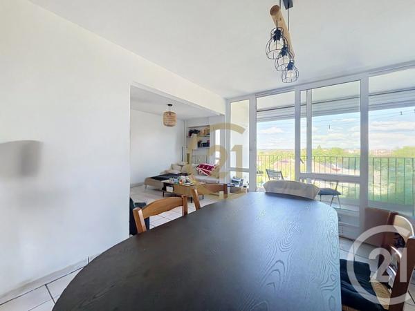 Appartement F4 à vendre  4 pièces - 78,86 m 2   LUXEUIL LES BAINS  - 70