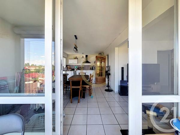 Appartement F4 à vendre  4 pièces - 78,86 m 2   LUXEUIL LES BAINS  - 70
