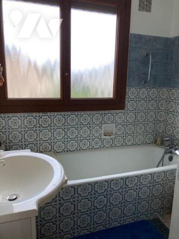 PETIT COURONNE Secteur piscine - 3 chbres (90 m²)