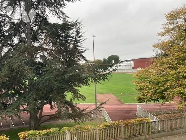 PETIT COURONNE Secteur piscine - 3 chbres (90 m²)