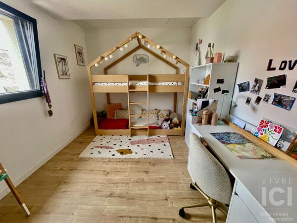 MAISON - CONTEMPORAINE - 140M² - 5 CHAMBRES - BOURG