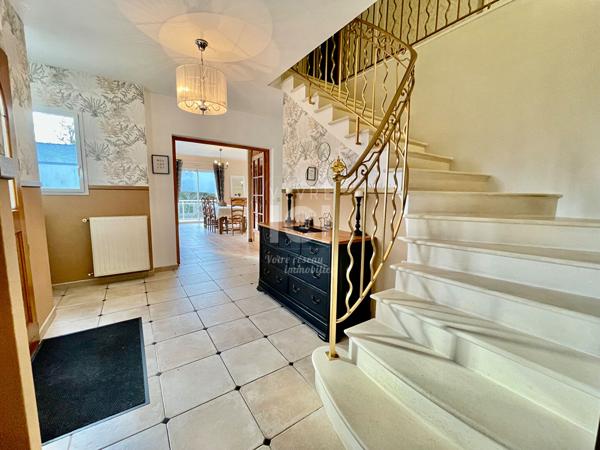 MAISON - CONTEMPORAINE - 140M² - 5 CHAMBRES - BOURG