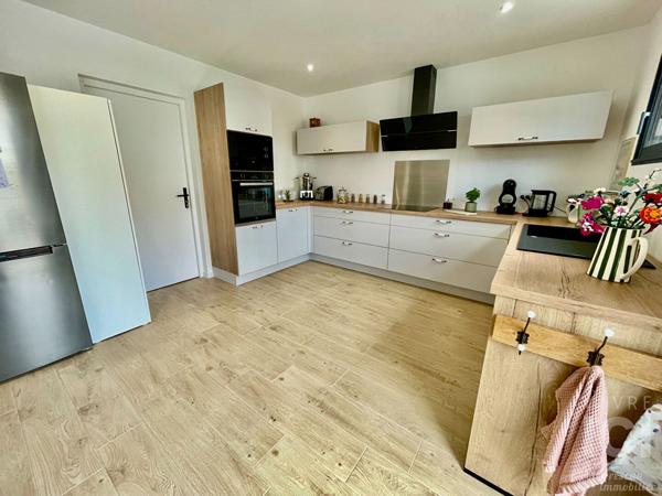 MAISON - CONTEMPORAINE - 140M² - 5 CHAMBRES - BOURG