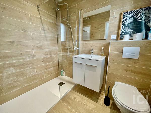 MAISON - CONTEMPORAINE - 140M² - 5 CHAMBRES - BOURG