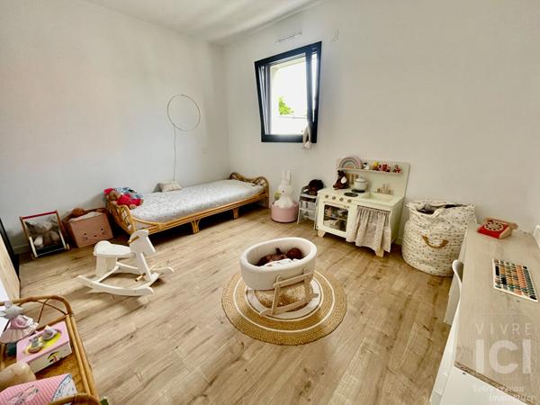 MAISON - CONTEMPORAINE - 140M² - 5 CHAMBRES - BOURG