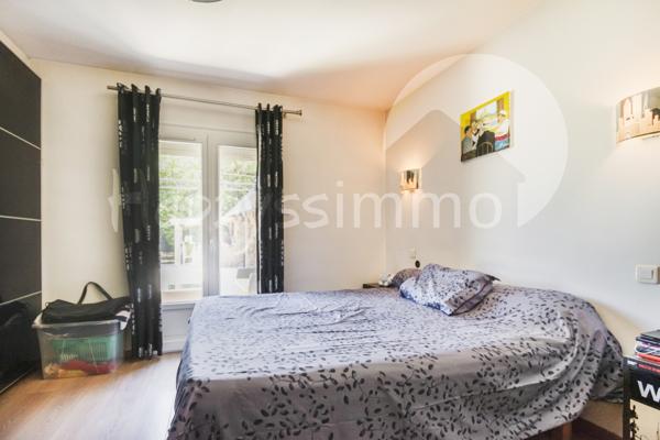 Maison
                                                                                                                                                                                                                                                                                                                        5 pièce(s)                                                                                                                                                                                                          3 chambre(s)                                                                                                                                                                                                          160  m²