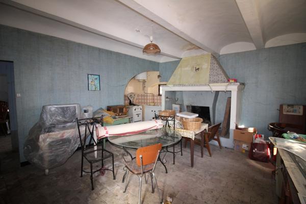 Maison de village 206 M2 à rénover