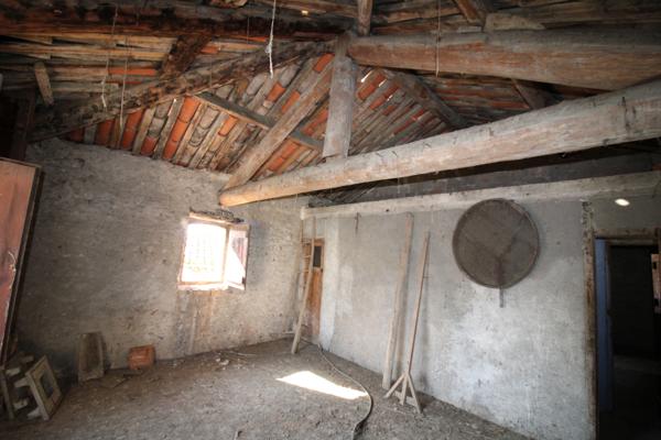 Maison de village 206 M2 à rénover