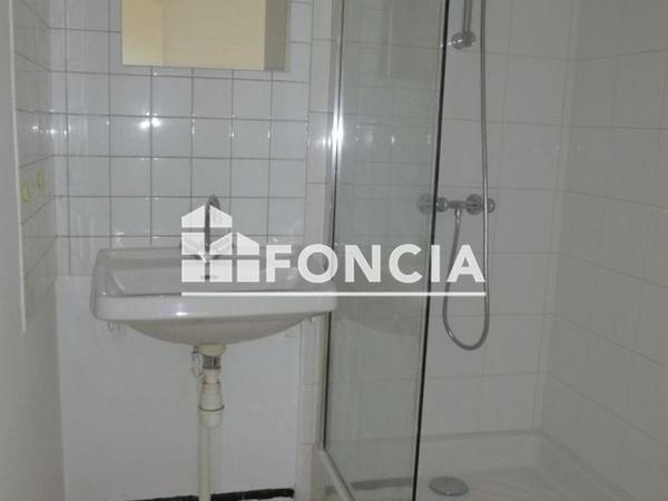 Location Appartement 2 pièces 28.79 m² - 31 AVENUE OLIVIER HEUZE Le Mans 72000