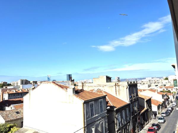 À VENDRE – APPARTEMENT 3 CHAMBRES – 72 m² – VENDU LOUÉ – BALCON, PARKING & CAVE