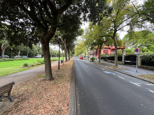 Parking / box La Rochelle 40 m2