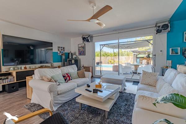 Maison à vendre 314 160 € Saint-Louis-de-Montferrand 5 p 143 m² DPE B