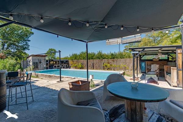 Maison à vendre 314 160 € Saint-Louis-de-Montferrand 5 p 143 m² DPE B