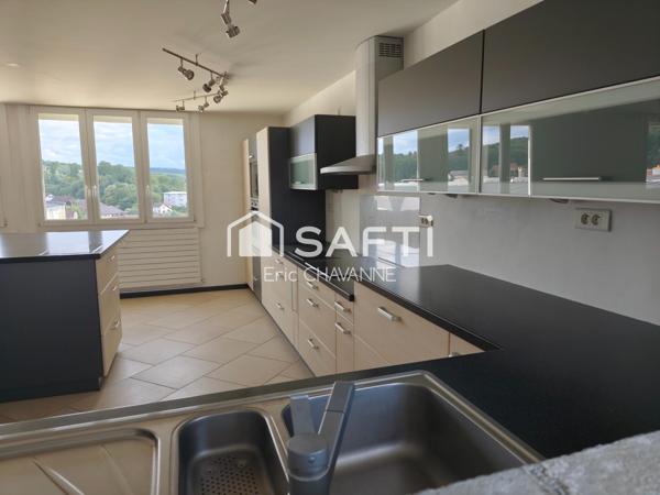 T5 spacieux, lumineux, prestations modernes