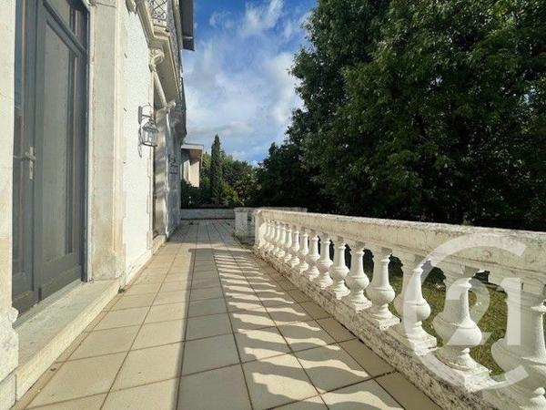 Maison à vendre  10 pièces - 295 m2 DAX - 40