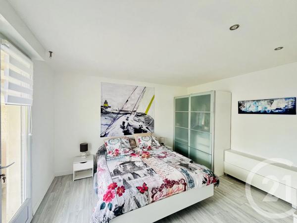 Maison à vendre  6 pièces - 177,70 m 2   FOURAS  - 17