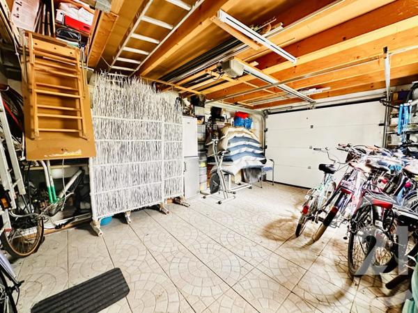 Maison à vendre  6 pièces - 177,70 m 2   FOURAS  - 17