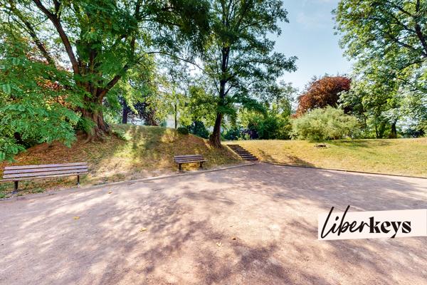 T3 clé en main de 60 m² avec garage, cave et parc privé à BRON