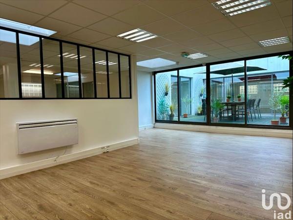 Bureaux à vendre 326 m² Courbevoie