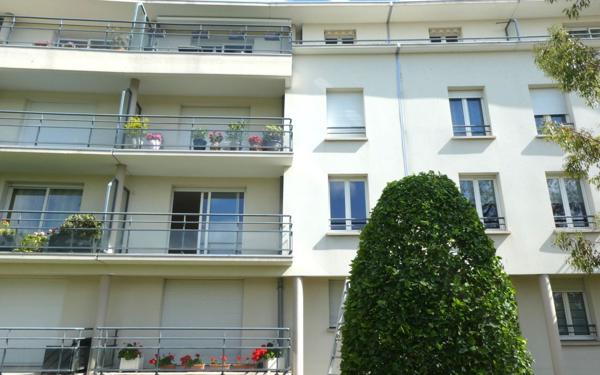 Appartement à vendre    4 pièces • 90 m2 Ifs