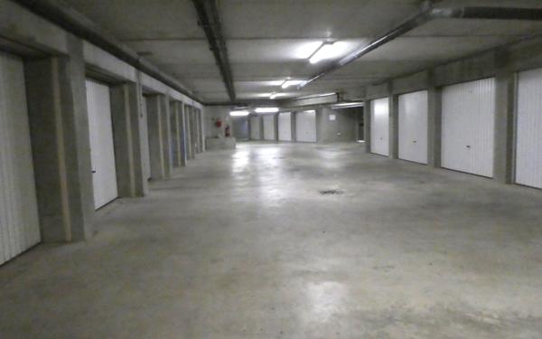 Appartement à vendre    4 pièces • 90 m2 Ifs