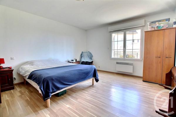 Maison à vendre  6 pièces - 175 m2 LA FERTE GAUCHER - 77