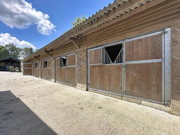 PROPRIÉTÉ EQUESTRE 83Ha, MAISON 4 CHAMBRES