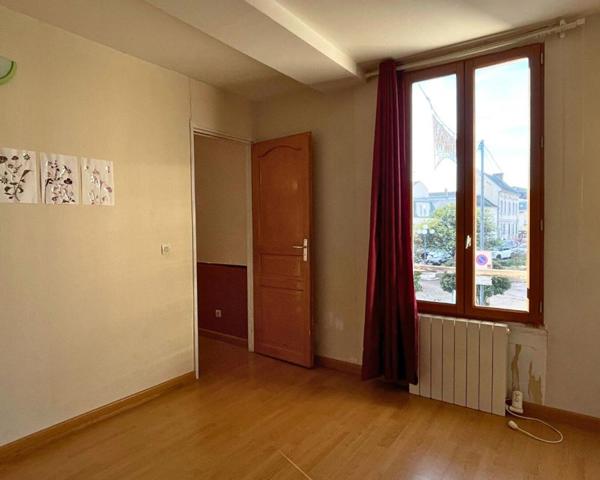 Appartement à rénover en centre-ville de Soissons - 143m2