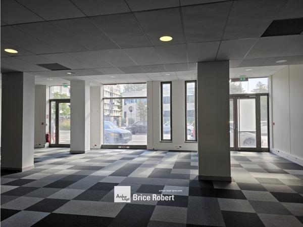 Location bureaux BBC Lyon 9eme accès multimodal et prestations haut de gamme
