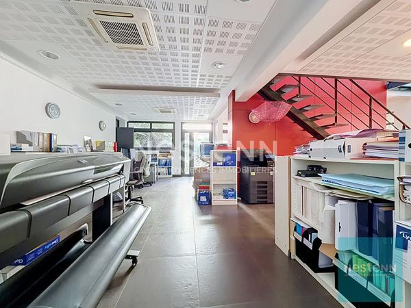 Local professionnel   Montereau Fault Yonne