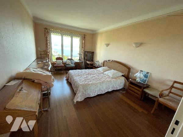 ROUCAS BLANC 13007 MARSEILLE, PARC MONTVERT T3/4 vue mer et iles, garage.