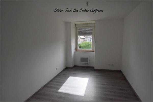 Appartement à vendre 3 pièces FESCHES LE CHATEL (25)