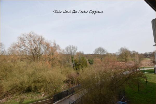 Appartement à vendre 3 pièces FESCHES LE CHATEL (25)