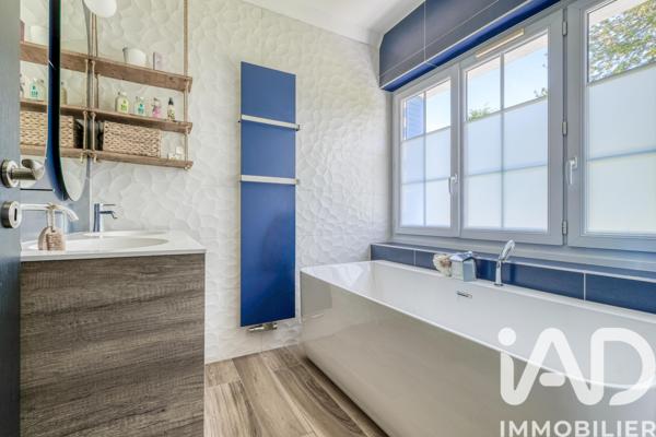 Maison à vendre 9 pièces 197 m² Pécy