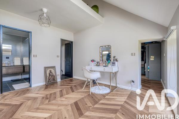 Maison à vendre 9 pièces 197 m² Pécy