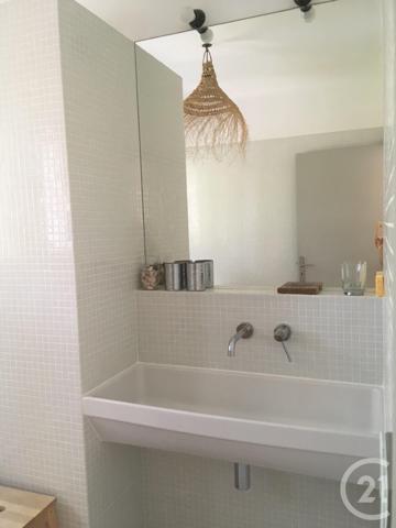 Maison à vendre  8 pièces - 200 m2 FREJUS - 83