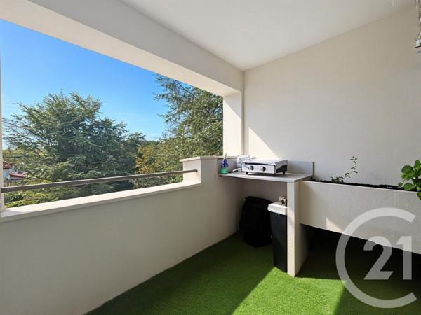 Appartement F4 à vendre  4 pièces - 76 m2 ST PRIEST - 69