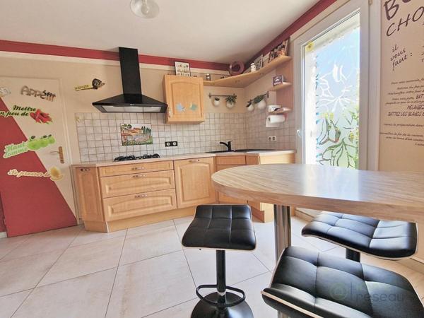Maison à BRIE COMTE ROBERT (77170)