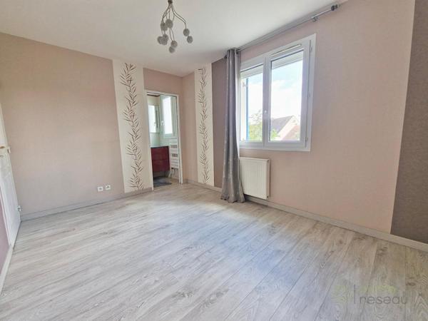 Maison à BRIE COMTE ROBERT (77170)