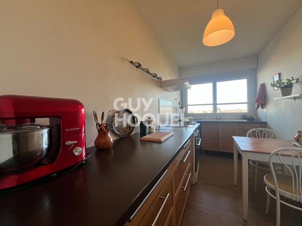 Appartement dernier étage 3/4 pièce(s) 88.24 m2 - BALCON - PARKING - QUARTIER MOUILLERE (ORLEANS 45100)